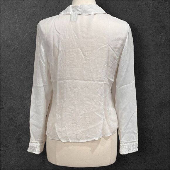J.Jill Women’s Lace Button Down White Shirt in the Size Medium - Picture 3 of 11